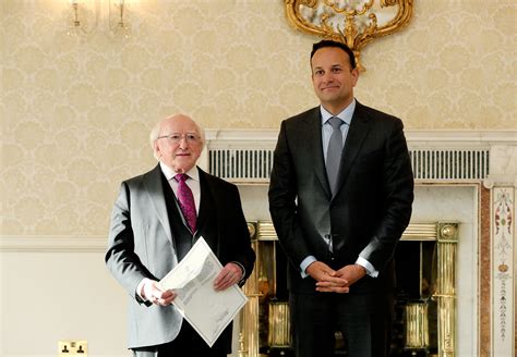 سايمون هاريس ينتخب رئيسًا لإيرلندا، ويُصبح أصغر رئيس وزراء في تاريخ البلاد، ويعلق على نتنياهو بـ"نشعر بالاشمئزاز".
