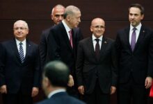 تكذيب مركز مكافحة التضليل لادعاء وجود أزمة بين أردوغان وشيمشك، حيث تم نفي الاتهامات من قبل الرئاسة والكاتب فوات أوغور.