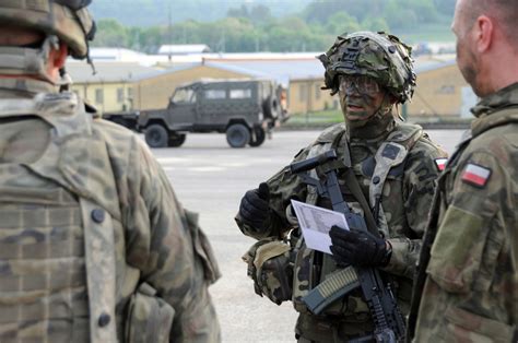 اعلنت الجيش التركي ووزراة الدفاع الإسبانية عن وفاة جندي إسباني في تدريب حلف الناتو في بولندا.