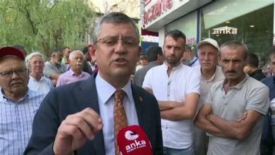 استقالات جماعية في حزب CHP بسبب الظلم المزعوم، قد تؤثر على الوضع الداخلي والانتخابات المستقبلية.
