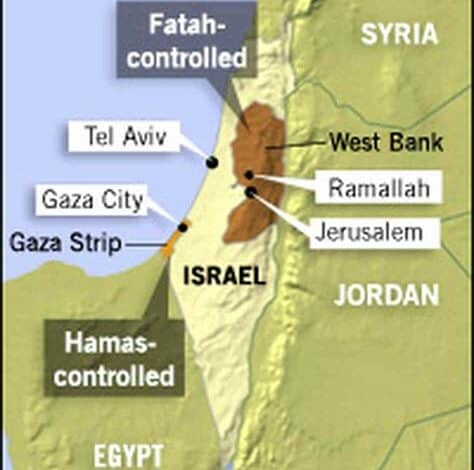 إفراج عن أسيرين فلسطينيين بعد 22 عامًا في السجون الإسرائيلية، وتقارير تشير إلى تعرضهم للتعذيب والعنف داخل السجون.