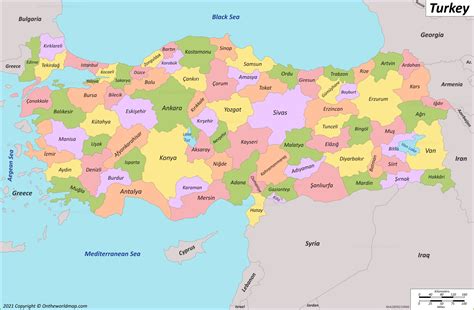 تم اعتقال 71 شخصًا في وان بتهم مختلفة خلال حملة الشرطة. الأسباب غير واضحة وتأتي العمليات ضمن جهود السلطات لتطبيق القانون وضمان الأمن.