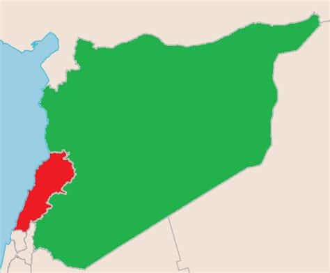 عودة 311 لاجئ سوري من لبنان إلى سوريا عبر معبر الزمراني في ريف دمشق، تم تسجيل بياناتهم وتوفير الخدمات الضرورية.