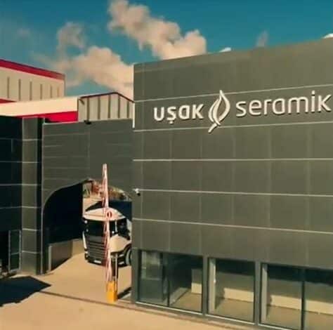 تعرضت Uşak Seramik لفوضى بين المستثمرين، حيث يسعى المستثمرون الصغار للسيطرة على الشركة، مما أدى إلى تصاعد الخلافات حول السلطة وارتفاع أسهمها.