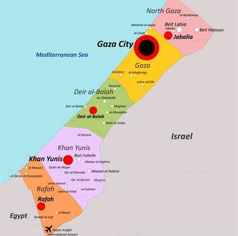 الجيش الإسرائيلي يستمر بقصف غزة ويصدر أوامر بإخلاء مناطق في خان يونس مما أدى إلى نزوح آلاف الفلسطينيين.