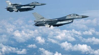 وافقت الولايات المتحدة على بيع أنظمة دعم لطائرات F-16 لأوكرانيا بقيمة 266.4 مليون دولار لتعزيز قدراتها الدفاعية.